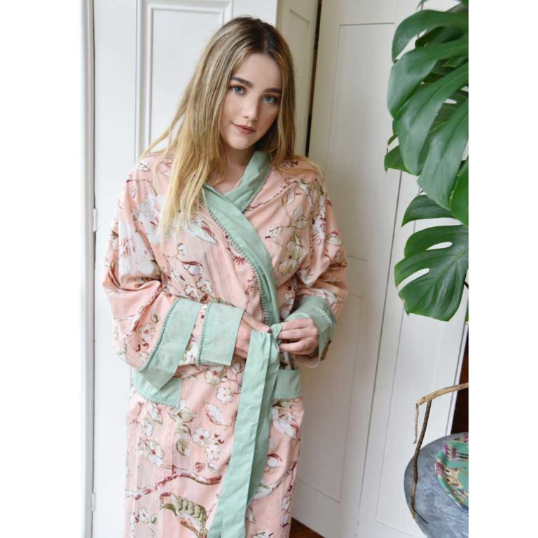 pale pink kimono dressing gown with mint edging